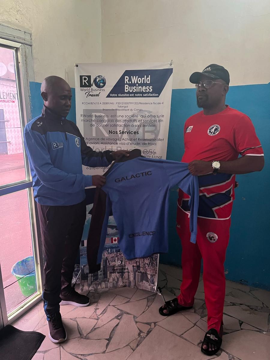Remise de maillot · Partenariat R.World Business